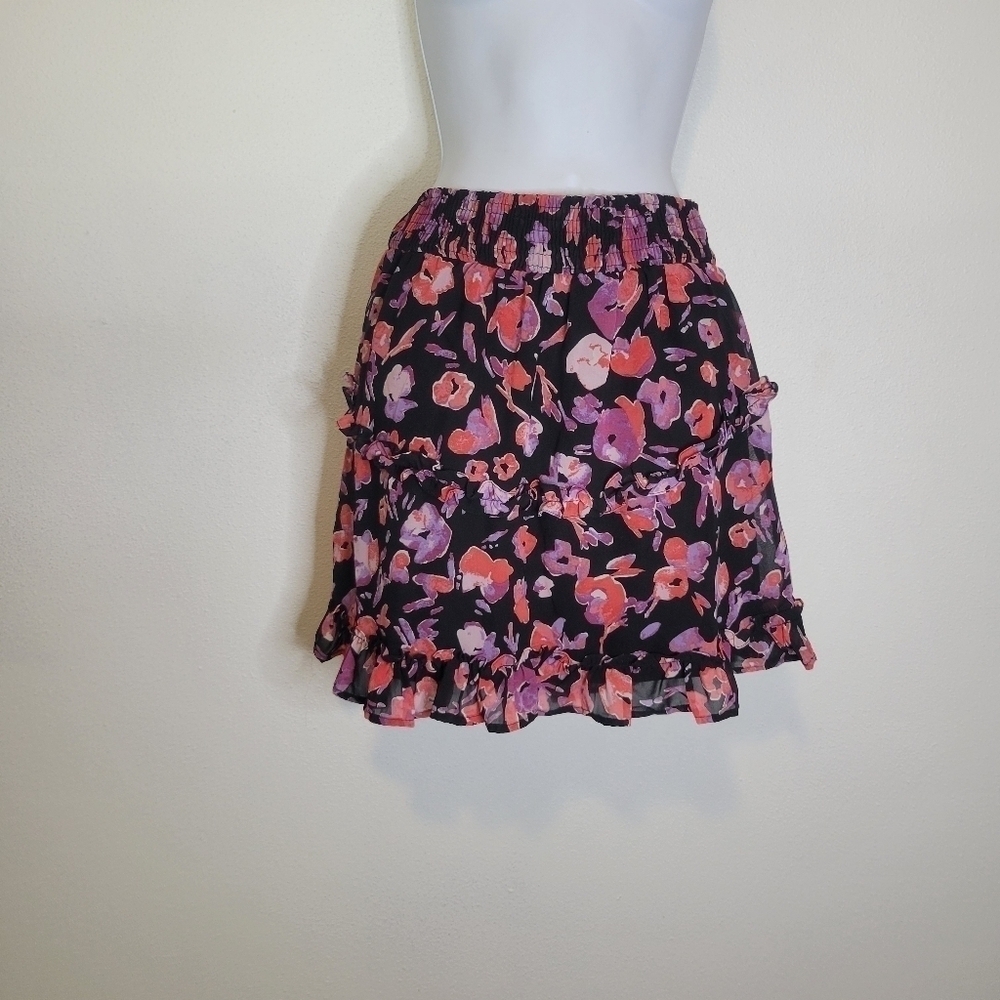 New vero moda size s black pink floral mini skirt